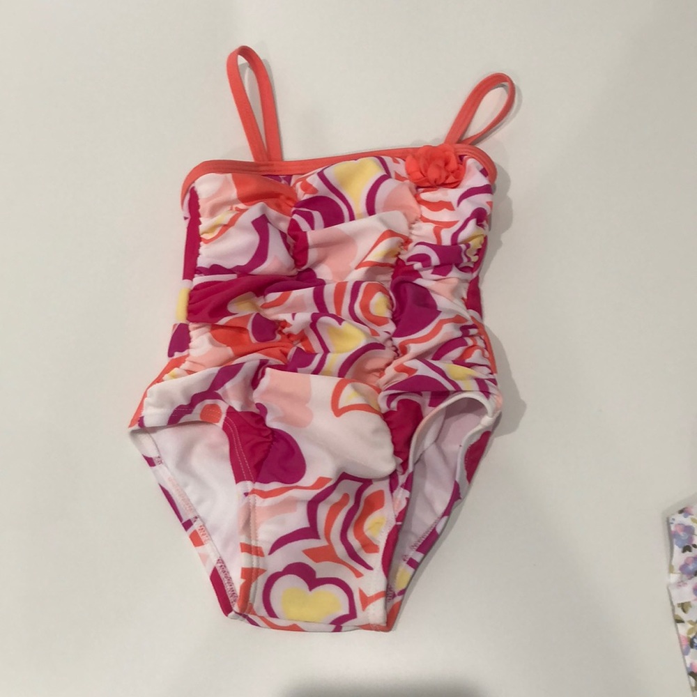 Bathing suit